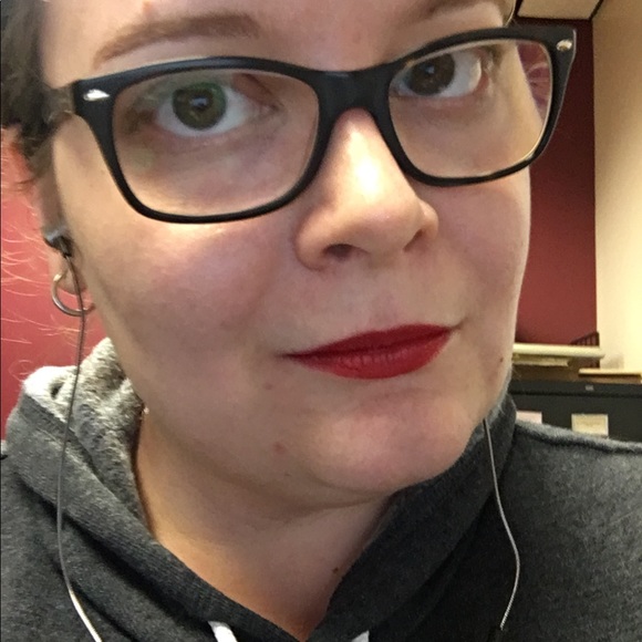 Meet your Posher, Shay - Picture 3 of 3